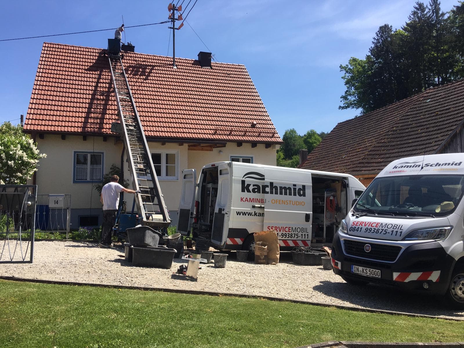 Frühjahrscheck: Schornstein & Dachrinnen